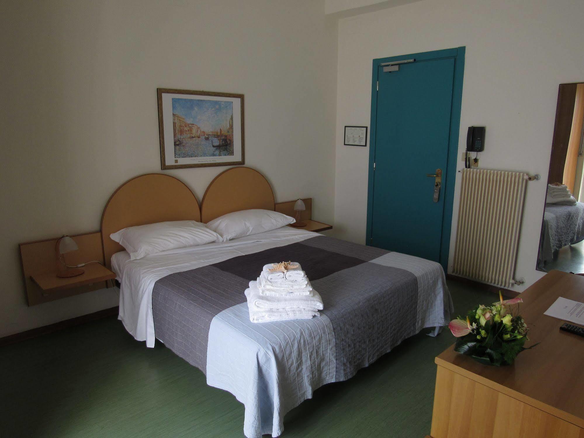 Hotel Stella Maris Grado Extérieur photo